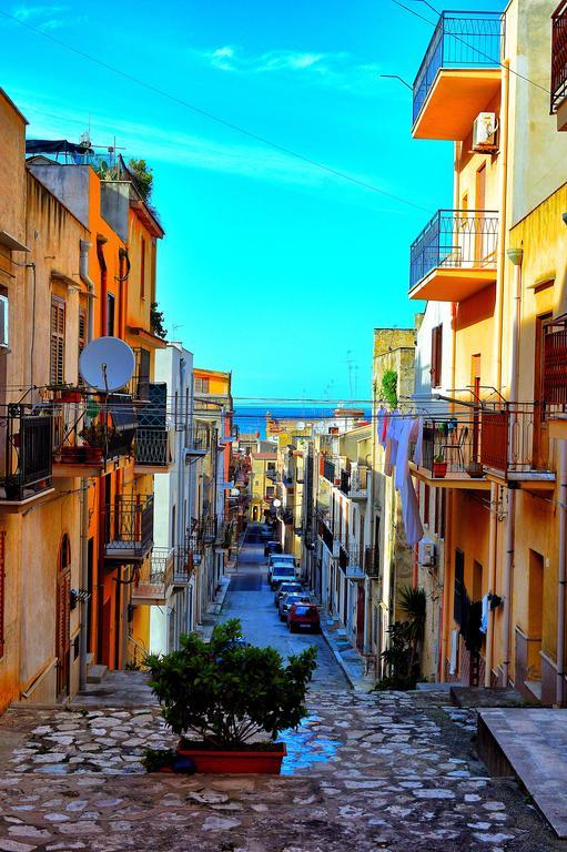 Don Vito'S Apartments Castellammare del Golfo Pokoj fotografie